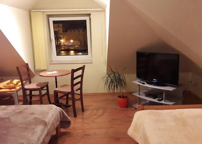 Tudor Penzion Trogir