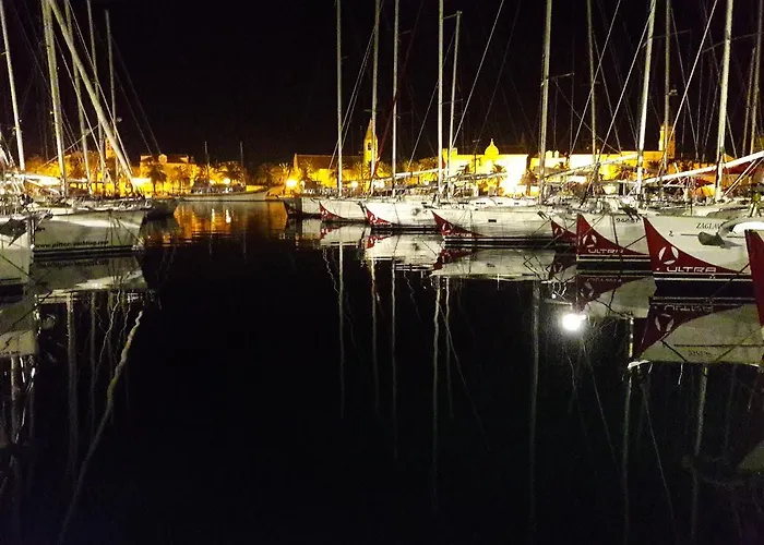 Tudor 3* Τρογκίρ